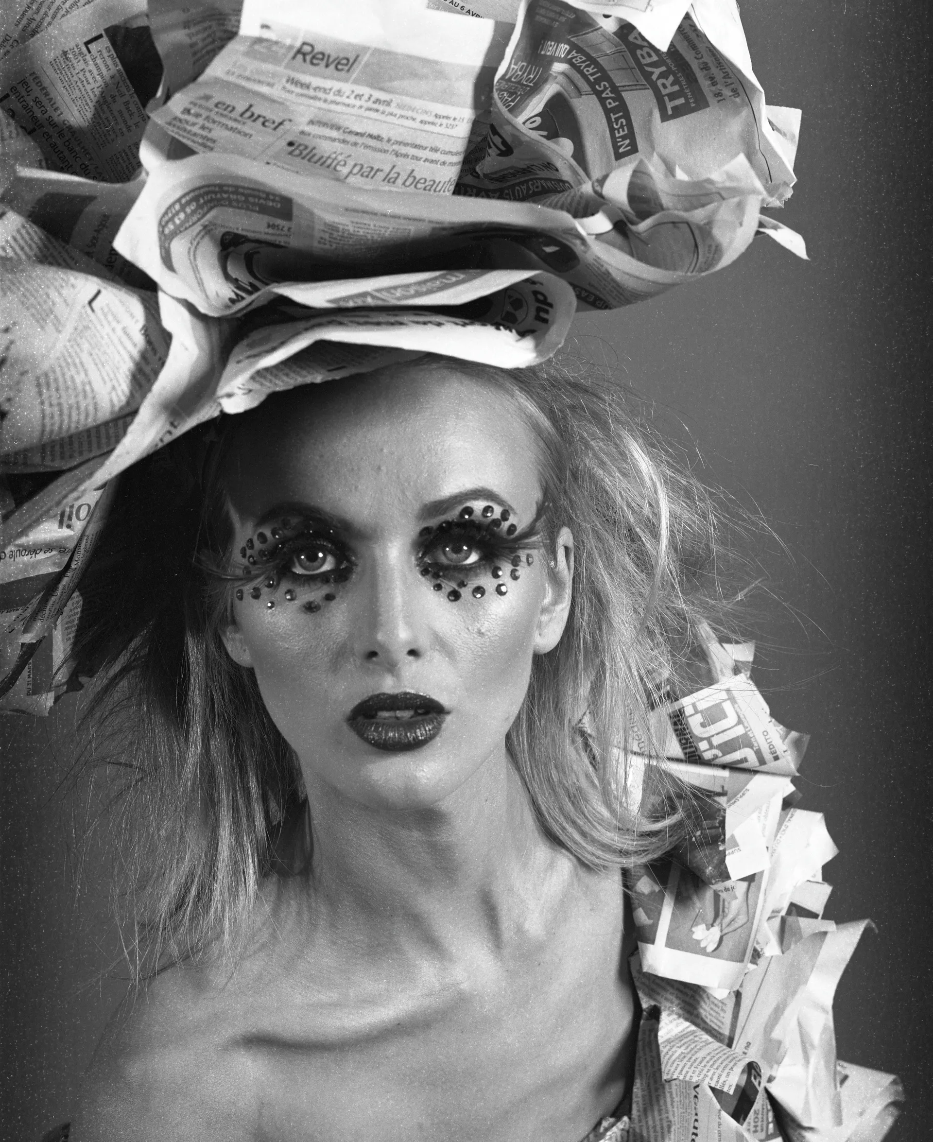 La Mode Com — photography by David Allen